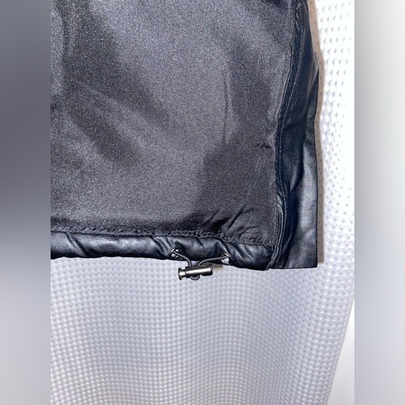 Women’s TRIBAL black Vegan Leather Vest size Large - Picture 10 of 15